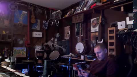 Snapshot of jameswebbscope chatting on 11/04/25, 08:35 Jameswebbscope online show from 11/04/25, 08:35