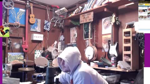 Snapshot of jameswebbscope chatting on 11/09/25, 02:15 Jameswebbscope online show from 11/09/25, 02:15