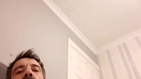 Snapshot of jamie198307 chatting on 11/16/25, 08:36 jamie198307 online show from 11/16/25, 08:36