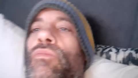 Snapshot of jamie198307 chatting on 12/13/25, 08:58 jamie198307 online show from 12/13/25, 08:58