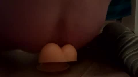 jamie8422 online show from 10/19/25, 02:01