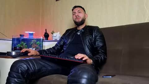 Robbie online show from 09/18/25, 07:10