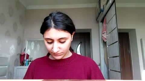 Niki online show from 05/05/26, 09:06