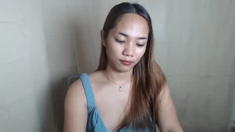 Snapshot of jamilicious_sweetcum chatting on 12/21/24, 10:19 Jammy online show from 12/21/24, 10:19