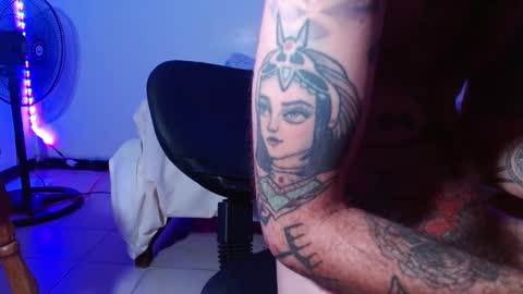 Jammes. online show from 10/29/25, 07:48