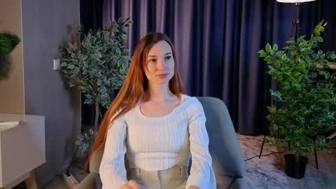 Snapshot of jammiemytych chatting on 02/25/26, 01:04 Violetta online show from 02/25/26, 01:04