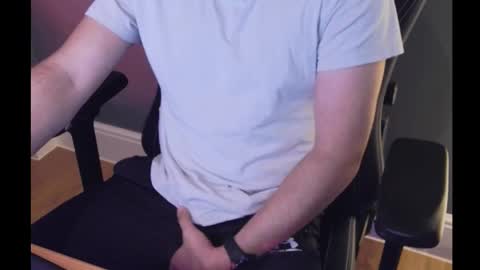 Snapshot of jammyedge chatting on 02/05/26, 10:58 Jammy online show from 02/05/26, 10:58