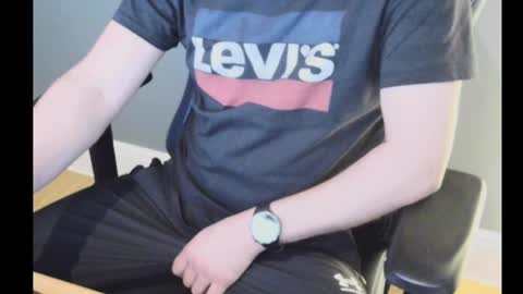 Snapshot of jammyedge chatting on 04/04/26, 09:12 Jammy online show from 04/04/26, 09:12