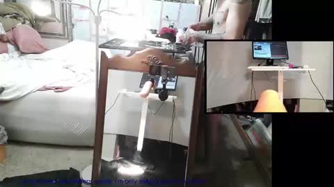 Snapshot of jamwarnerone chatting on 03/10/25, 04:03 Bootyshows online show from 03/10/25, 04:03