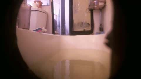 Snapshot of jamwarnerone chatting on 12/03/25, 08:12 Bootyshows online show from 12/03/25, 08:12