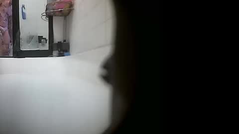 Snapshot of jamwarnerone chatting on 12/14/25, 05:07 Bootyshows online show from 12/14/25, 05:07