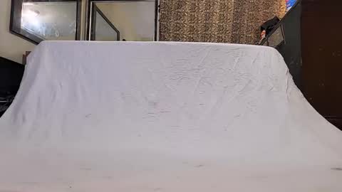 Snapshot of jamwarnerone chatting on 12/17/25, 12:44 Bootyshows online show from 12/17/25, 12:44