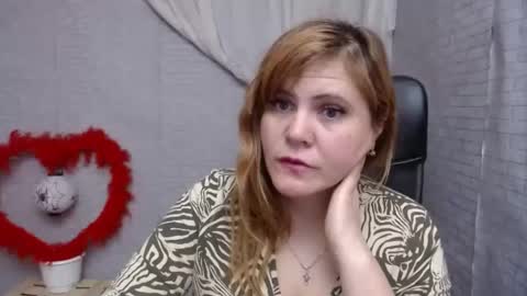 Snapshot of janaloveli chatting on 02/14/25, 12:41 janaloveli online show from 02/14/25, 12:41