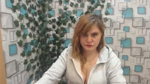Snapshot of janaloveli chatting on 03/07/25, 03:39 janaloveli online show from 03/07/25, 03:39