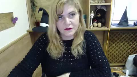 janaloveli online show from 10/27/25, 07:34