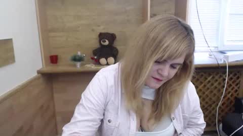 janaloveli online show from 12/21/25, 09:16