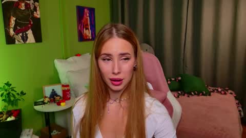 Snapshot of jane2sweet chatting on 10/10/25, 07:13 jane2sweet online show from 10/10/25, 07:13