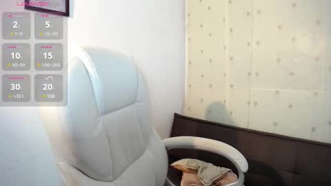 Snapshot of jane_dopler_ chatting on 01/06/25, 11:31 JANE online show from 01/06/25, 11:31