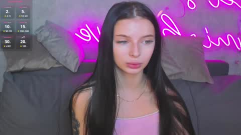 Eva online show from 11/13/25, 01:04