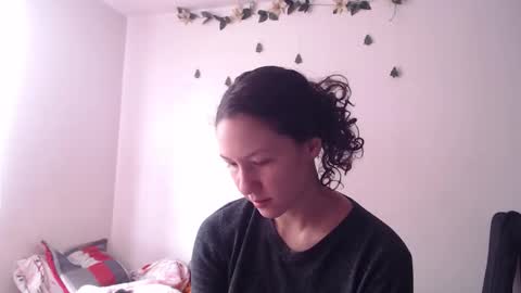 Snapshot of jane_r chatting on 02/25/26, 08:18 Jane online show from 02/25/26, 08:18