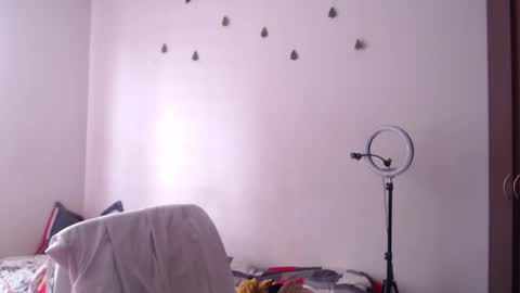 Snapshot of jane_r chatting on 03/14/26, 07:08 Jane online show from 03/14/26, 07:08