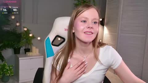 jane_westt online show from 04/18/26, 07:07