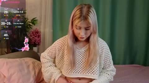 Jennifer  online show from 09/28/25, 04:34