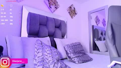 Jennifer online show from 02/24/26, 07:12