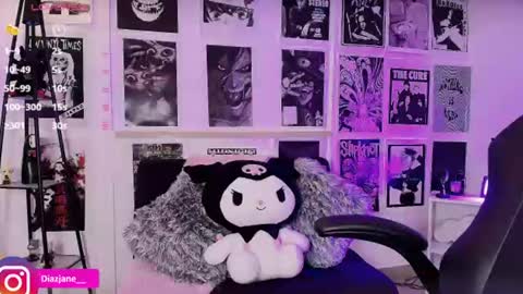 Jennifer online show from 07/19/26, 06:11