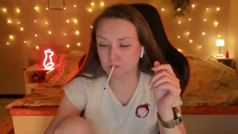 Snapshot of janegrey11 chatting on 06/15/26, 07:38 Jane online show from 06/15/26, 07:38