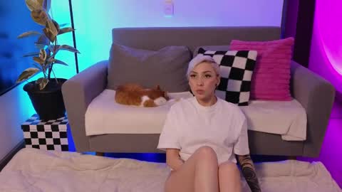 Snapshot of janehart_ chatting on 05/27/26, 01:57 Jane online show from 05/27/26, 01:57