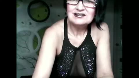 Snapshot of janelalucky chatting on 03/11/25, 10:09 JaneLaLucky online show from 03/11/25, 10:09