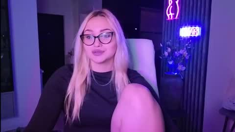 Jane online show from 11/06/25, 05:36