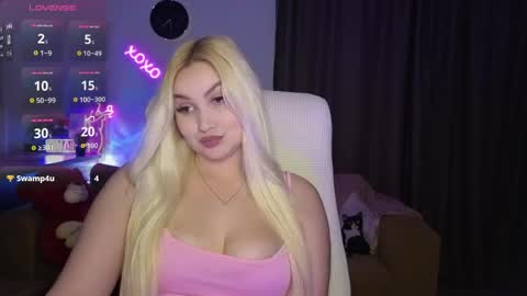 Snapshot of janemiss chatting on 05/22/26, 10:37 Jane online show from 05/22/26, 10:37