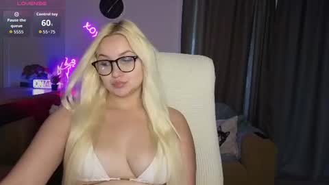 Snapshot of janemiss chatting on 06/29/26, 12:05 Jane online show from 06/29/26, 12:05