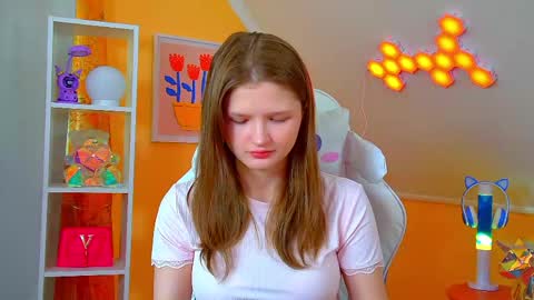 jane online show from 05/09/26, 06:29