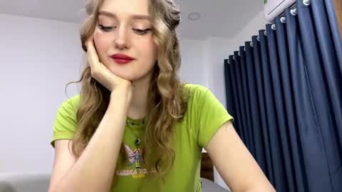 Janie online show from 04/21/26, 11:38