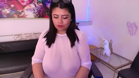 Snapshot of janeth_zambrano chatting on 10/06/25, 08:06 Janeth online show from 10/06/25, 08:06