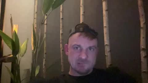 Snapshot of janettarobin chatting on 02/07/26, 11:19 RoJan online show from 02/07/26, 11:19