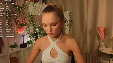 Hi Im Alice and here youll find something online show from 11/13/25, 06:12