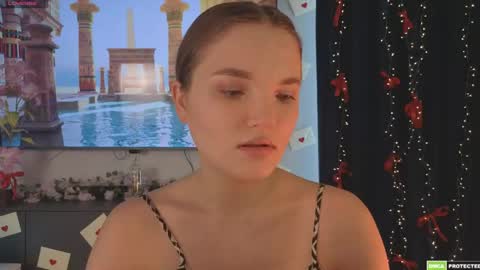 Hi Im Alice and here youll find something online show from 04/21/26, 09:15