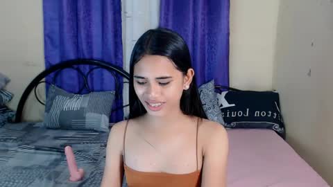 janice_143 online show from 04/28/26, 06:18