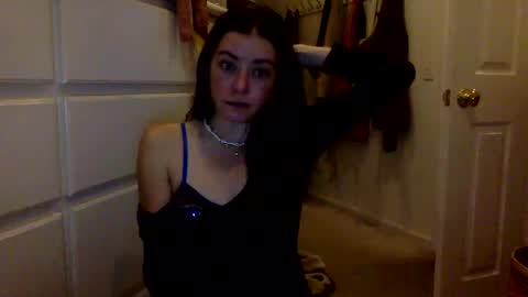 janicepepper online show from 12/31/24, 01:41