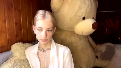 Elsa online show from 06/29/26, 08:09