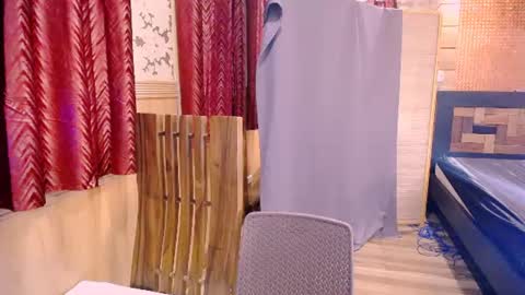 Snapshot of janine_hilton chatting on 07/11/26, 09:34 janine_hilton online show from 07/11/26, 09:34