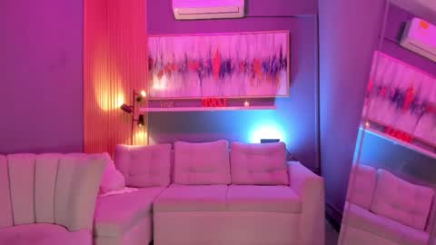 Janinne  online show from 03/20/26, 11:04