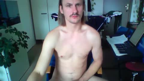 jankujan online show from 11/13/25, 09:52