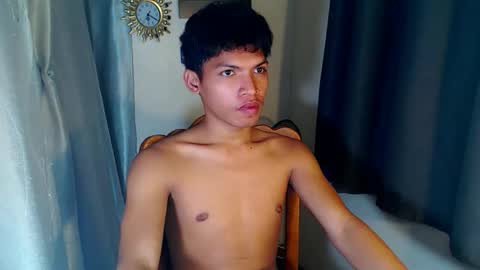 janlloyd04 online show from 03/25/26, 11:16