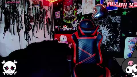 Snapshot of janna_ink chatting on 02/05/26, 01:43 online show from 02/05/26, 01:43