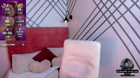 Snapshot of janne_lee chatting on 01/29/25, 11:04 Janne for u online show from 01/29/25, 11:04